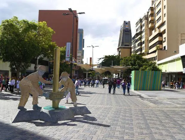 Apartamento Cerca Del Boulevard De Sabana Grande Y Zona Comercial Caracas